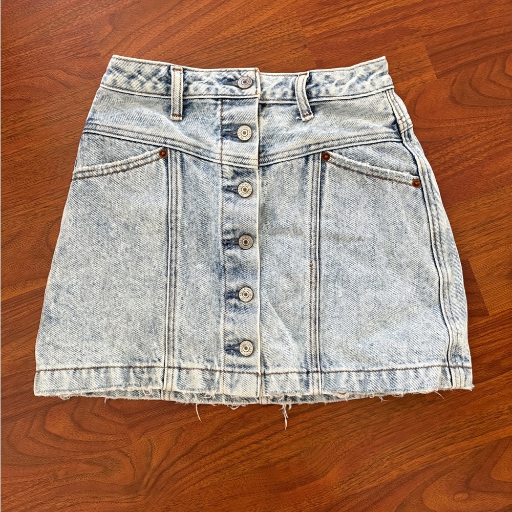 Abercrombie and Fitch Denim Button-Front Skirt